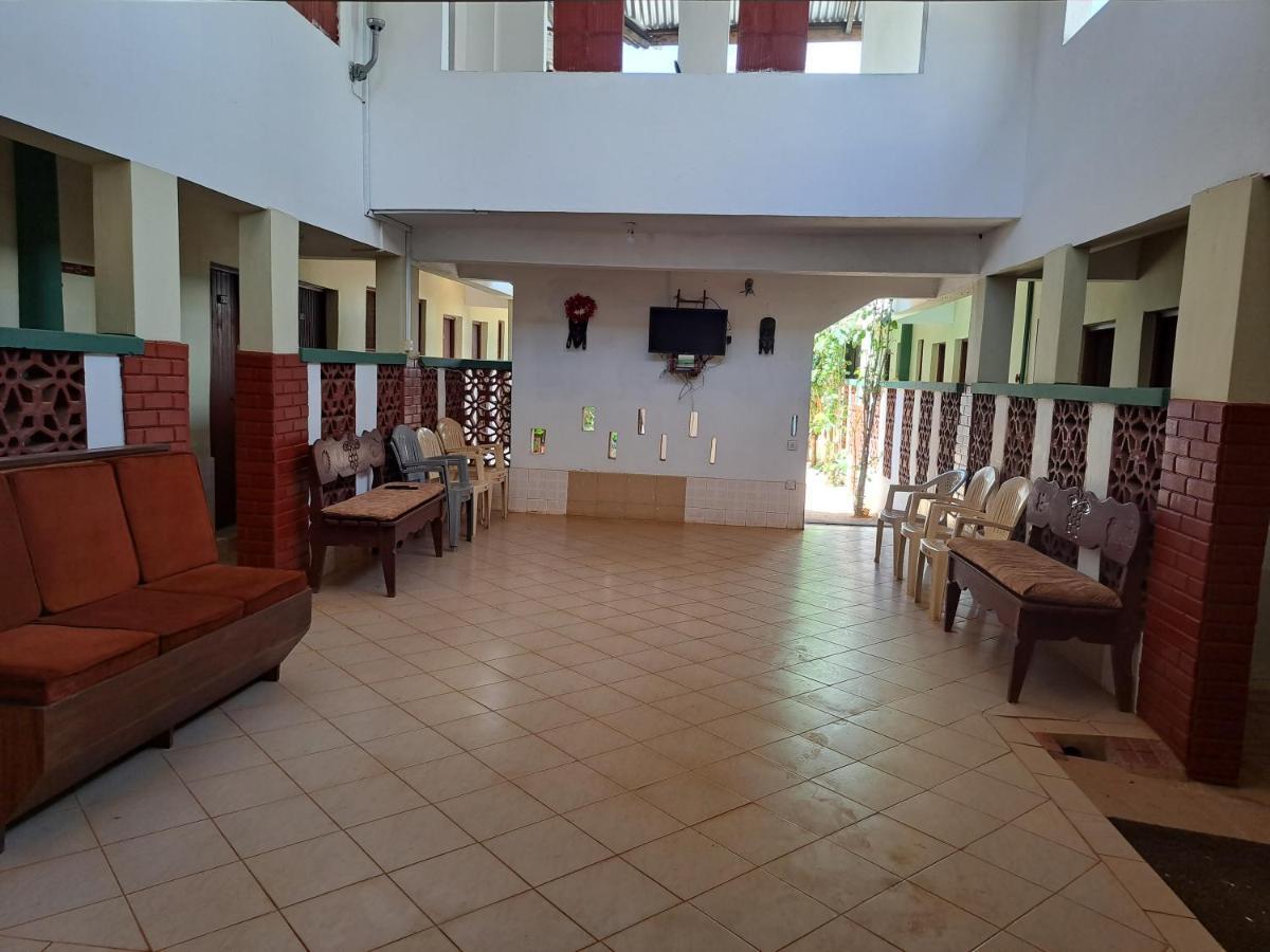 Kwale Golden Guest House Esterno foto